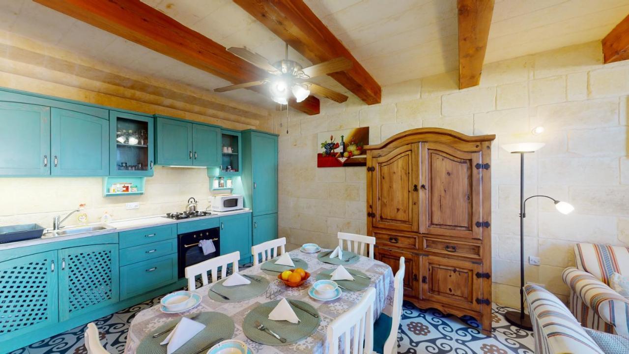 Qala Bed&Breakfast With Swimming Pool - Il-Wenniessa Екстер'єр фото