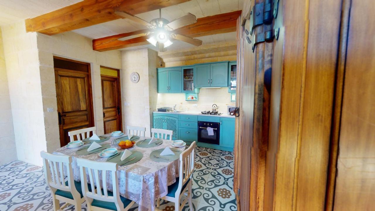 Qala Bed&Breakfast With Swimming Pool - Il-Wenniessa Екстер'єр фото