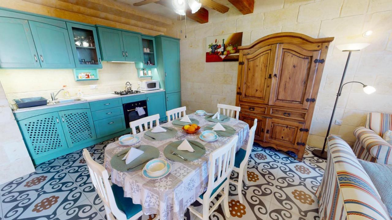 Qala Bed&Breakfast With Swimming Pool - Il-Wenniessa Екстер'єр фото